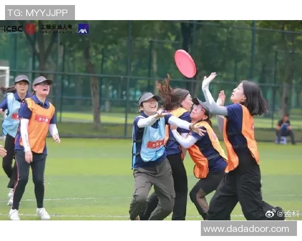 飞盘之旅：深入了解上海飞盘队的拼搏与激情